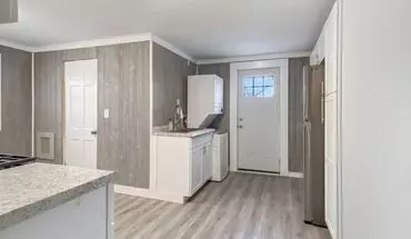 5 of 12 505 Lagrave Ave Se Apartment for rent in Grand Rapids, MI