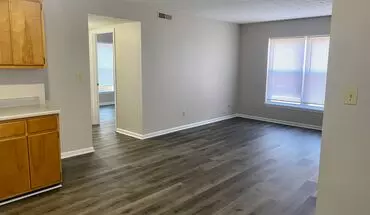 2 of 14 Second Floor Two Bedroom Apartment In Portland- Section 8 Accepted Apartment for rent in Louisville, KY