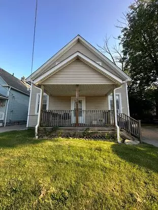 7918 Madison Ave Apartment for rent in Cleveland, OH