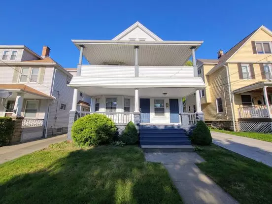1447 Rosewood Ave Apartment for rent in Lakewood, OH
