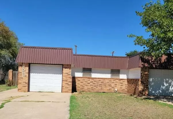 Pm2 - 3708 54th Street Apartment for rent in Lubbock, TX