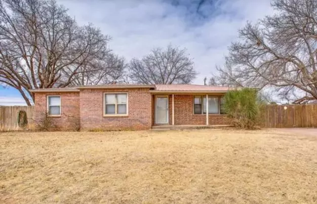 Large 3 Bedroom Home With Flex Space Apartment for rent in Lubbock, TX