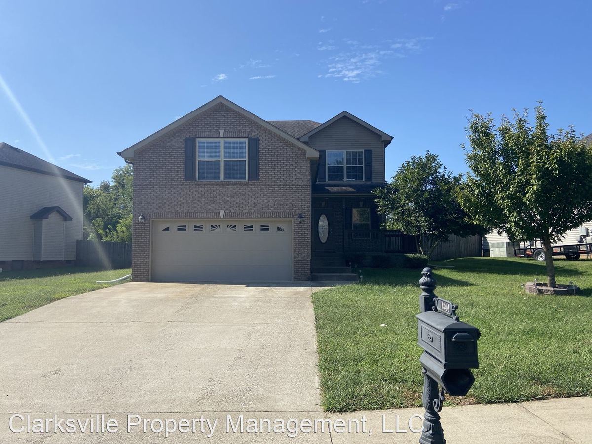 1844 Jackie Lorraine Dr Clarksville, TN House for Rent