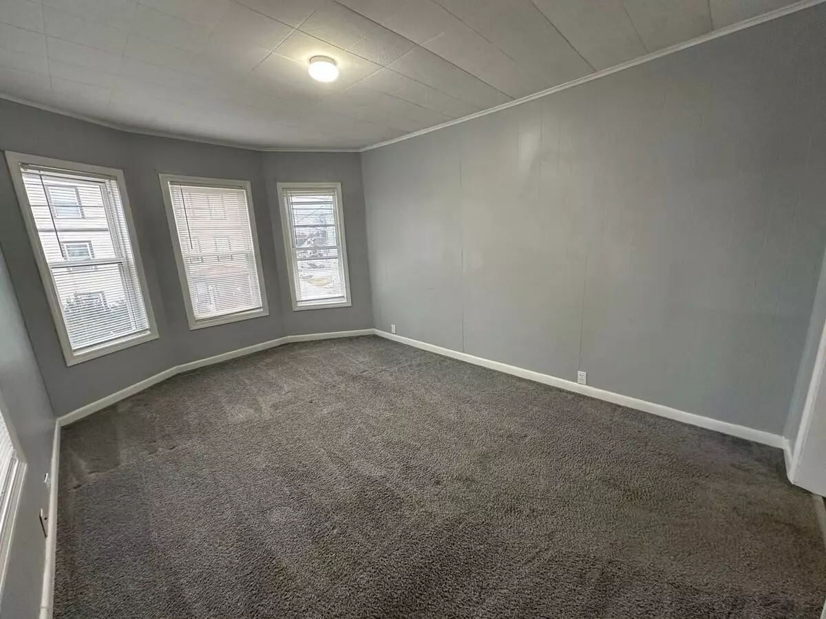191 Beech St Apartment for rent in Manchester, NH