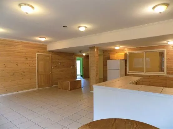 1808 Simula Ln Apartment for rent in Fairfield, IA