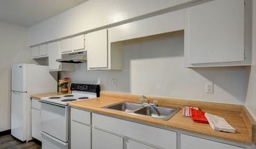5 of 13 Siegel Suites - Craig Apartment for rent in Las Vegas, NV
