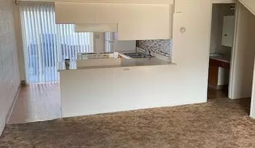 4 of 10 Broadway Arms Apartment for rent in Reno, NV