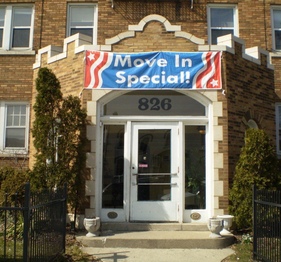 826 Main Street Racine, WI Apartment for Rent