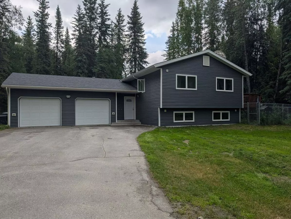 Duplex Lower Unit In North Pole Apartment for rent in North Pole, AK