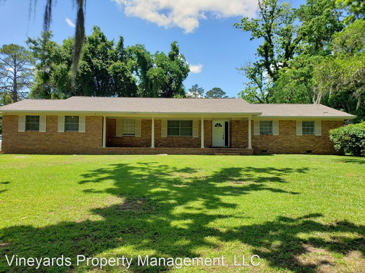 3 Bedroom House With Garage Available For Rent... Apartments Tallahassee, FL