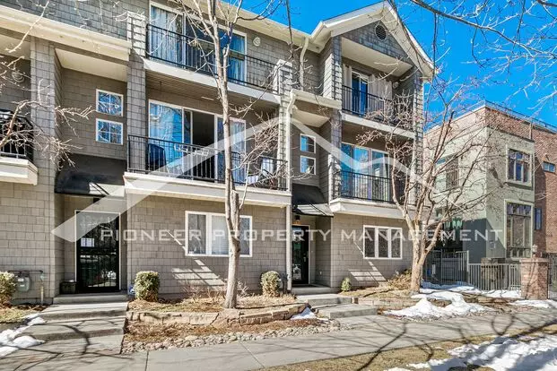 Lovely 3 Story Townhome With Fireplace And 2 Balconies Apartment for rent in Denver, CO