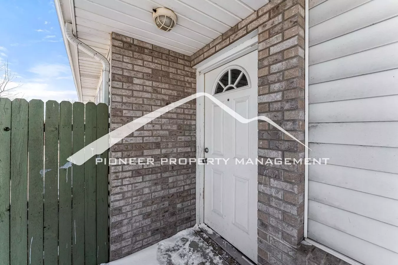 Cozy Home With Two Car Garage And Central A/c House for rent in Wheat Ridge, CO