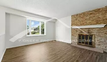 3 of 25 Spacious Home With Washer/dryer And Central Ac House for rent in Aurora, CO