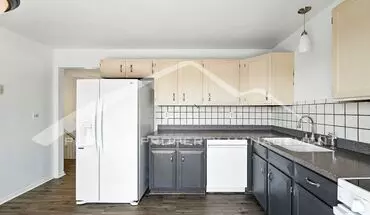 5 of 25 Spacious Home With Washer/dryer And Central Ac House for rent in Aurora, CO