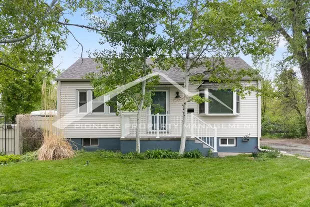 Home In Heart Of Wheat Ridge With Swamp Cooler And Garage! Apartment for rent in Wheat Ridge, CO