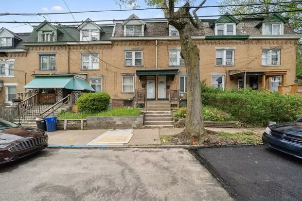 Spacious 4 Bedroom Renovation Home Apartment for rent in Pittsburgh, PA