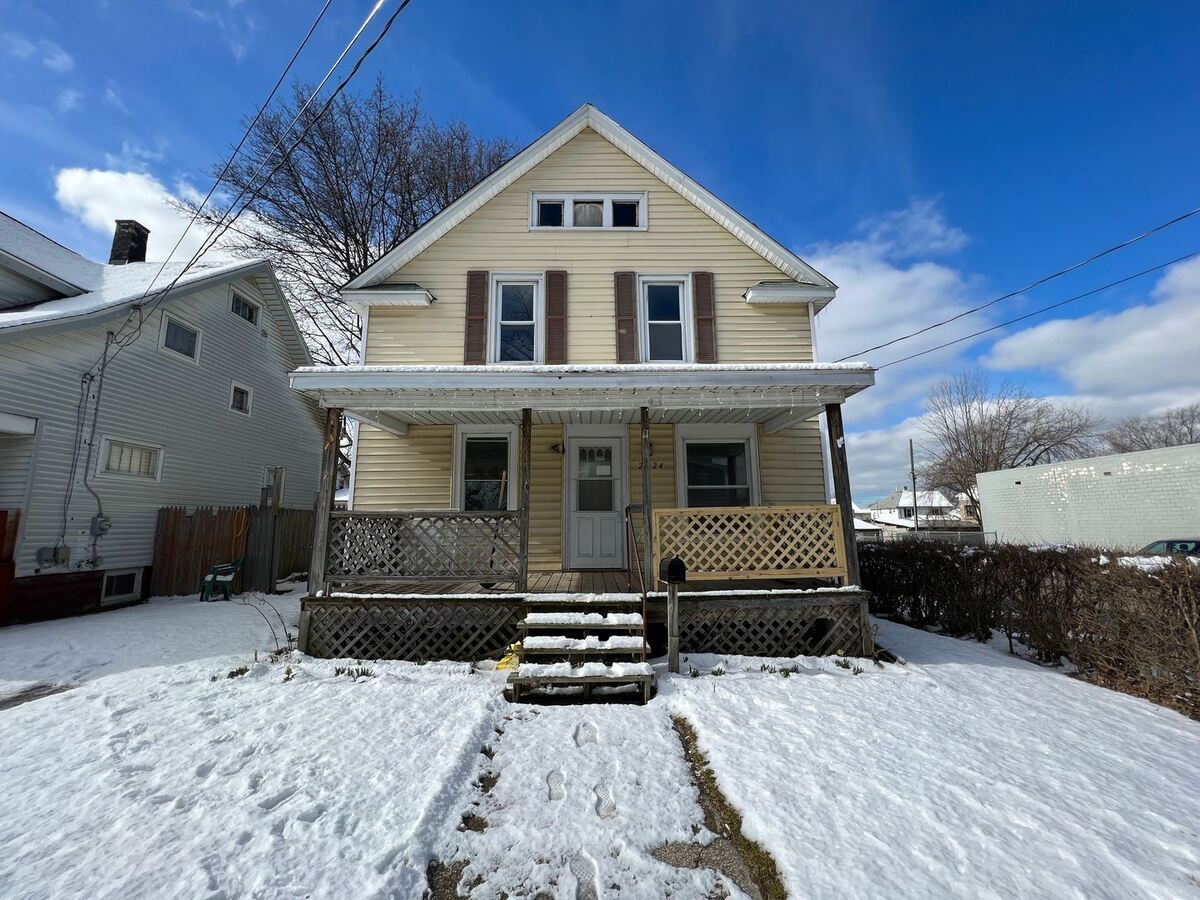 2024 Center St Erie, PA House for Rent Rentable