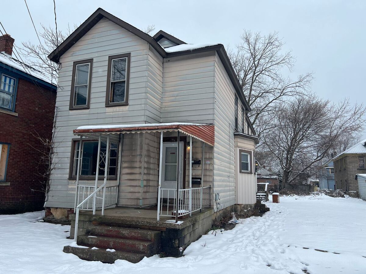 428 W 17Th St Apt 3 Erie, PA House for Rent Rentable