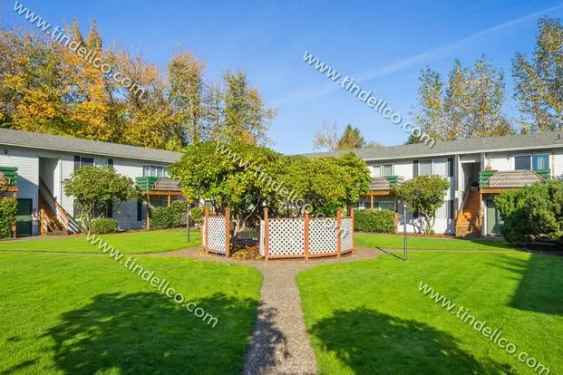 285rk - Wellington Square Apartment for rent in Portland, OR 285rk - Wellington Square Apartment for rent in Portland, OR