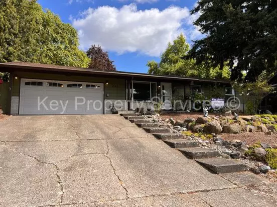 Beautifully Remodeled Gresham Ranch Apartment for rent in Gresham, OR