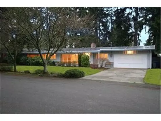 Spacious Home In Prime Location Near Trader Joe’s Apartment for rent in Bellevue, WA