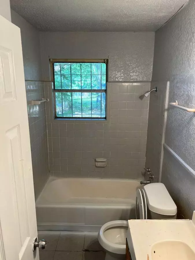 749 Navaho Trl House for rent in Shreveport, LA