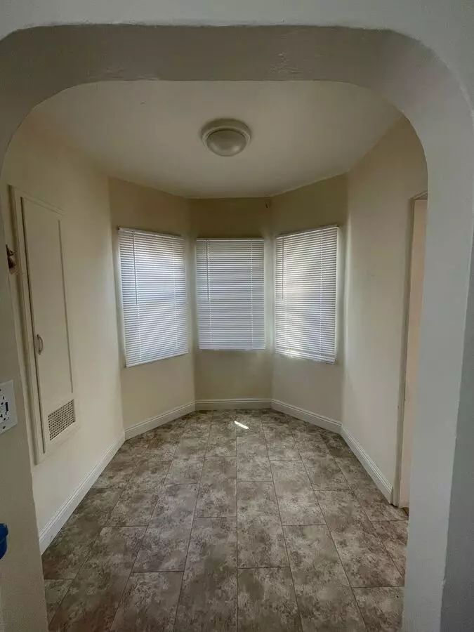 Cute 2nd Story Adu, With Garage For Storage And A Carport! House for rent in San Diego, CA
