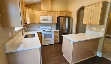 4 of 29 3bd/2ba Single Story Home-available To View! House for rent in Salem, OR