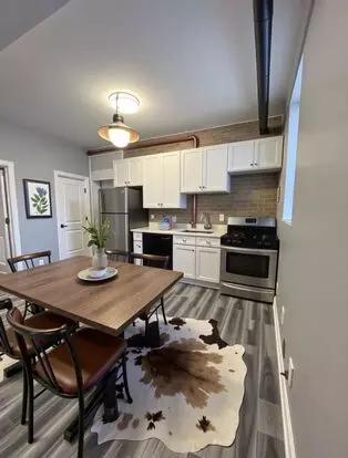 2900-04 N. Laramie Ave. 5200-06 W George St Apartment for rent in Chicago, IL