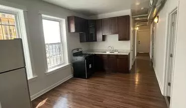 3 of 22 3245 W. 23rd Apartment for rent in Chicago, IL