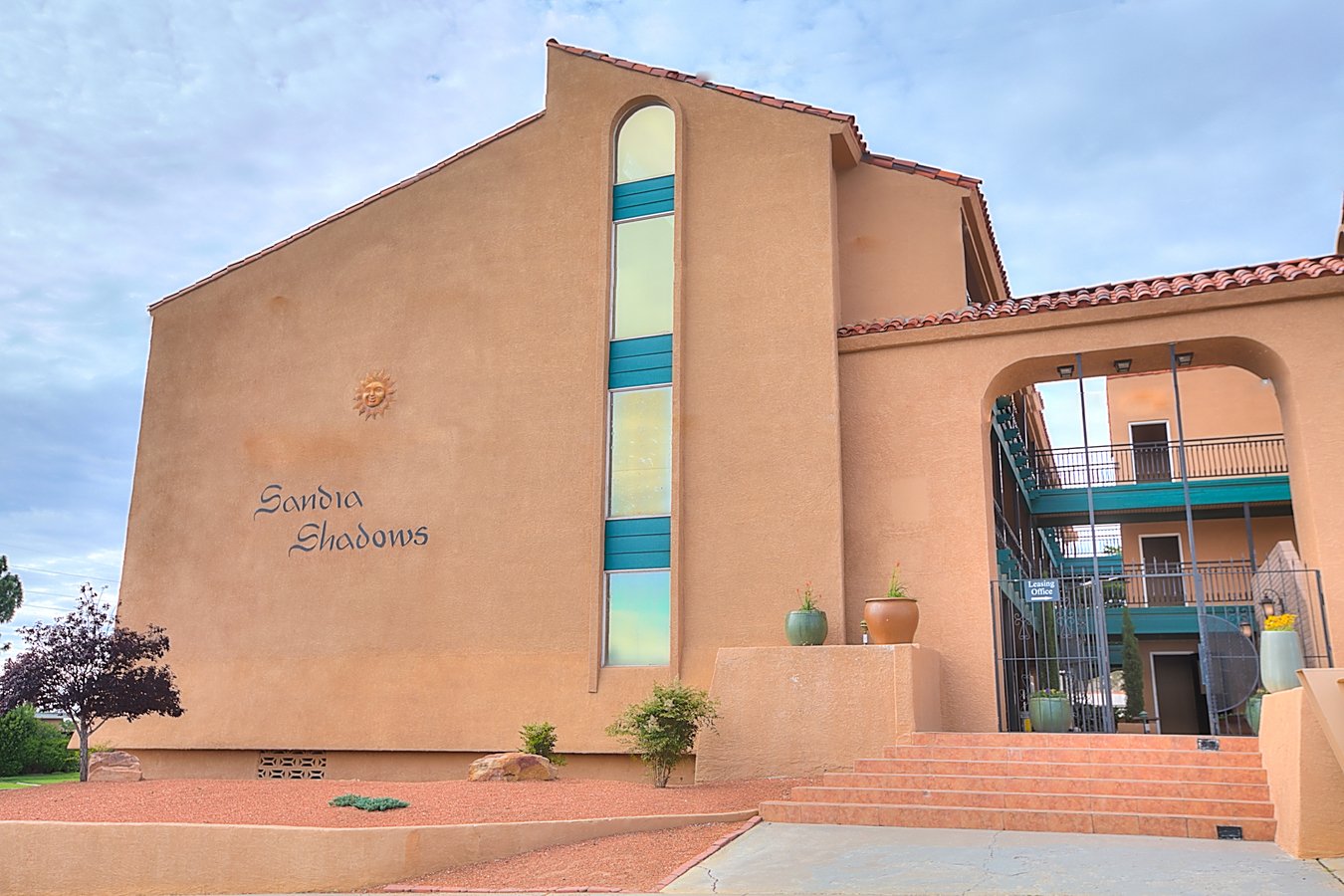 Sandia Shadows Apartments Albuquerque, NM Rentable