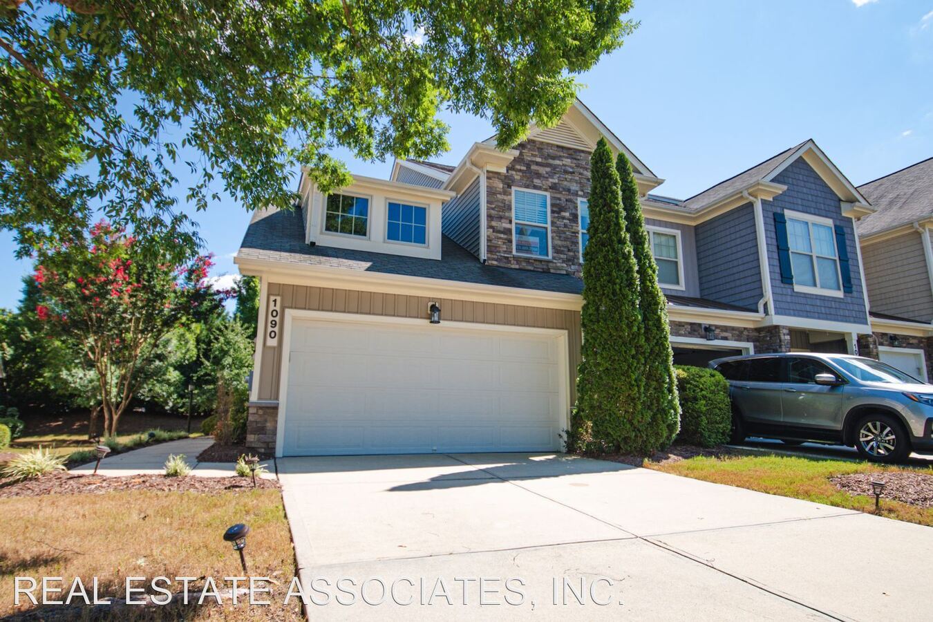 3 Bedroom Townhome In The Mews At Greystone Apartments Cary, NC