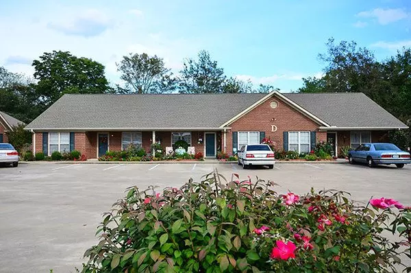 Canterbury Square Apartment for rent in Florence, AL
