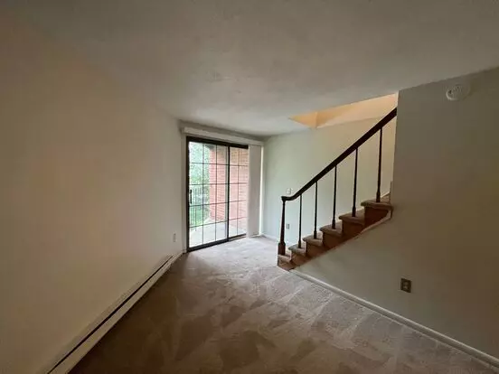 Multi Level One Bedroom Condo Near Blue Back Square Apartment for rent in West Hartford, CT