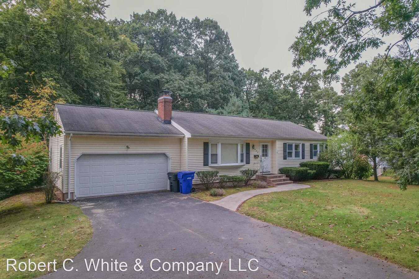 427 Graham Rd South Windsor, CT House for Rent Rentable