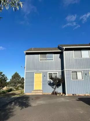 846 Homedale Rd Apartment for rent in Klamath Falls, OR