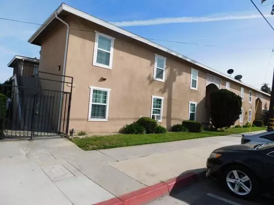 Col2206-14 Apartment for rent in Costa Mesa, CA