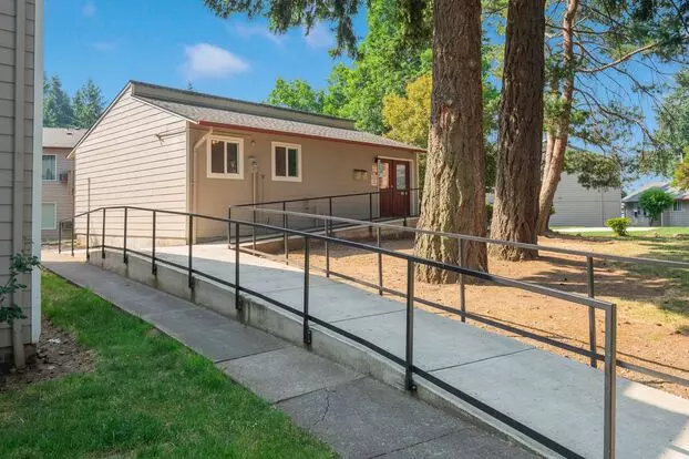 Brand New Studio Apartment. Flat Monthly Utility - A/c And More! Apartment for rent in Portland, OR