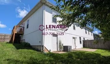 3 of 19 600 &amp; 602 E Daniels Apartment for rent in Ozark, MO