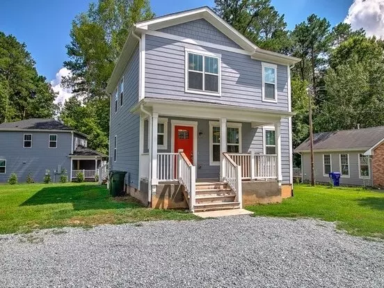 Beautiful 4 Bedroom 3 Bath Home In Chapel Hill! Apartment for rent in Chapel Hill, NC
