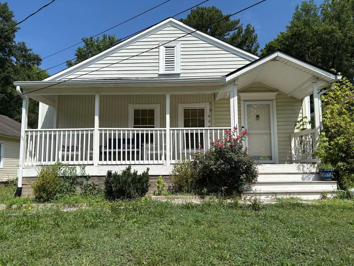 1930's Cottage With A Modern Flair House for rent in Durham, NC