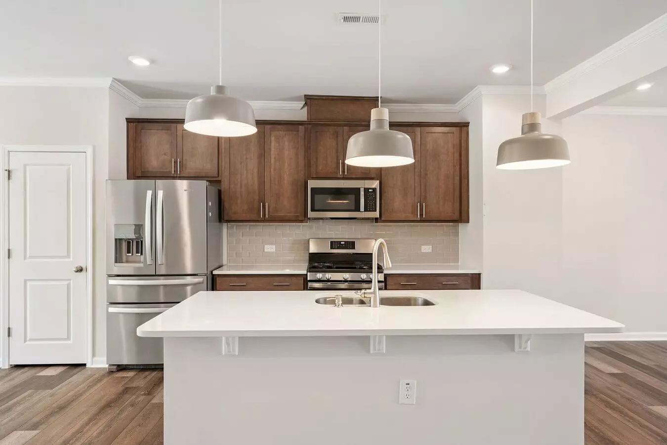 Location!! Modern Townhome In Sought-after Wake Co Location House for rent in Durham, NC