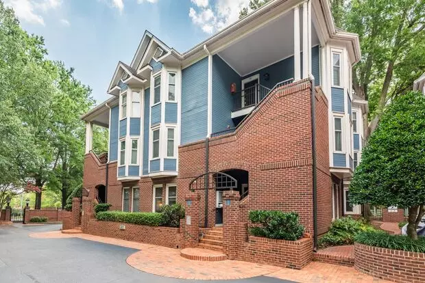Discover The Best Of Downtown Living In Raleigh, Nc! Apartment for rent in Raleigh, NC Discover The Best Of Downtown Living In Raleigh, Nc! Apartment for rent in Raleigh, NC