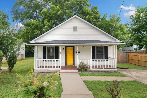 Adorable 3 Br Home Close To Duke University! Pet Friendly! Apartment for rent in Durham, NC