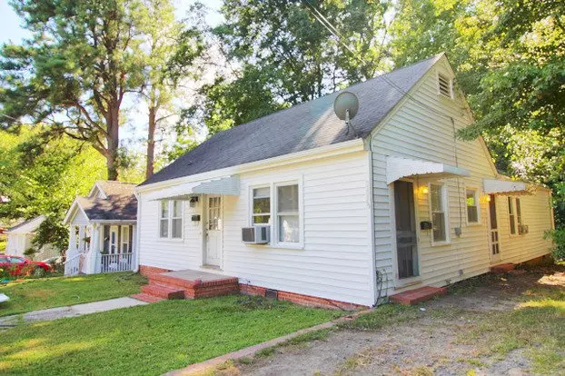 Cozy Duplex Apartment Well Located In Walltown In Downtown Durham! Apartment for rent in Durham, NC