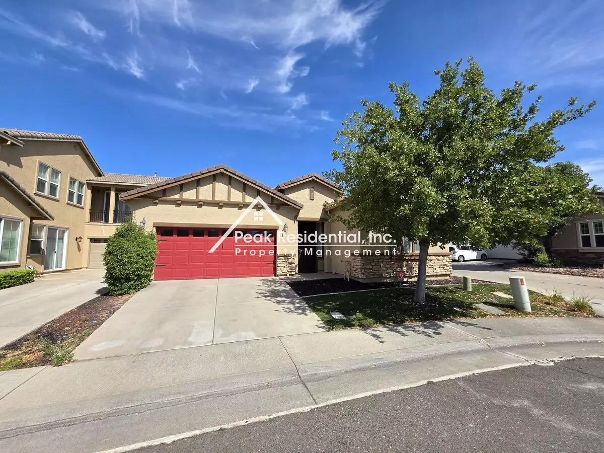 Beautiful Rancho Cordova 3bd/2ba Home With 2 Car Garage! House for rent in Rancho Cordova, CA