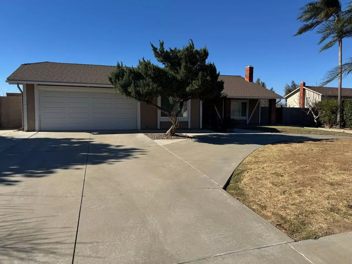 Newly Remodeled 4 Bedroom 2 Bath Single Story Riverside Home With Rv Parking For Lease House for rent in Riverside, CA