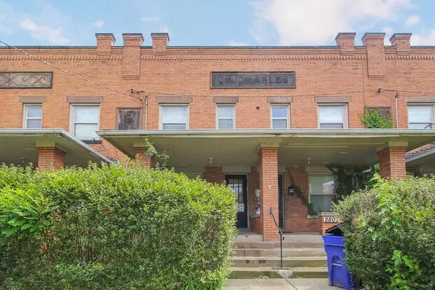 Riverside Avenue Apartment for rent in Cleveland, OH