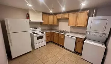2 of 9 Great Location Apartment for rent in Bloomington, IN
