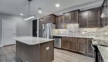 2 of 41 The Elmwood Apartment for rent in St Louis Park, MN